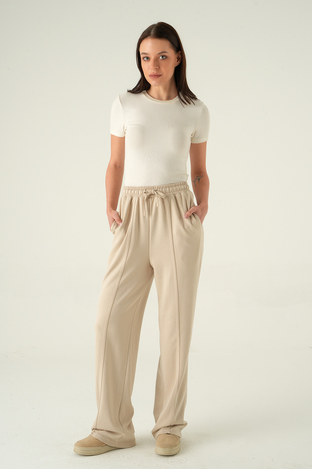 Beige Front Grass Detail Tracksuit 8302A