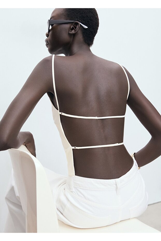 Sırtı açık bluz - 4