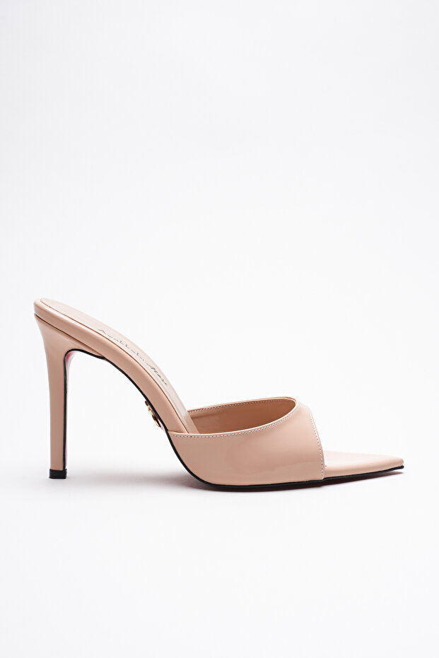 Women's Pointed Toe Thin Heeled Slippers Sona Nude Patent Leather