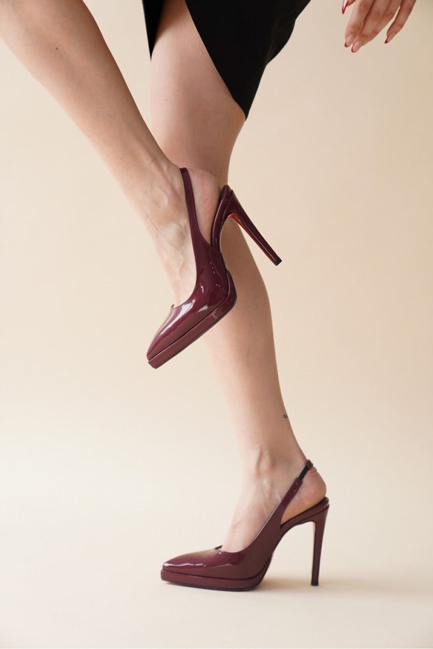 Burgundy Patent Leather Pointed Toe Women's Heeled Shoes Chicora