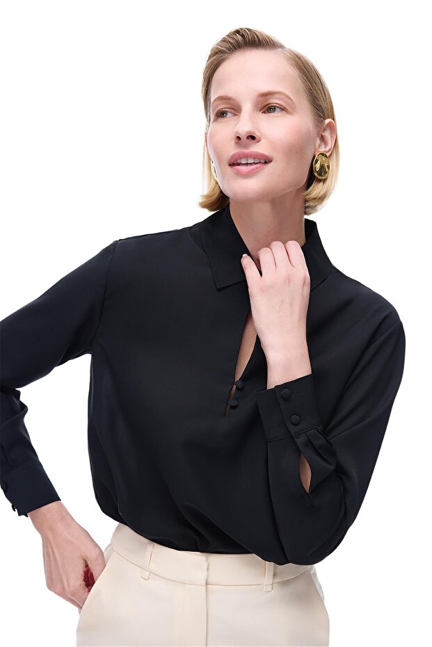 Siyah Dik Yaka Bluz - 5