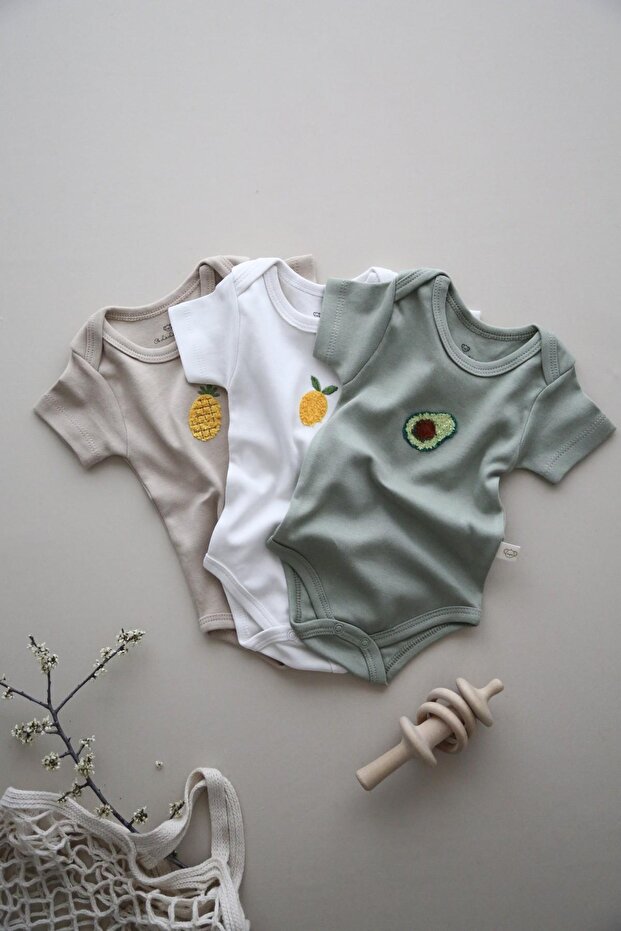 3-Piece Embroidered Snap Fastener Short Sleeve Bodysuit Model 3