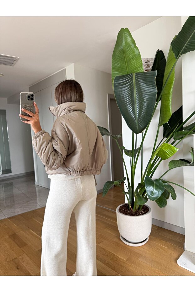 Kısa Şişme Bomber Mont - 4