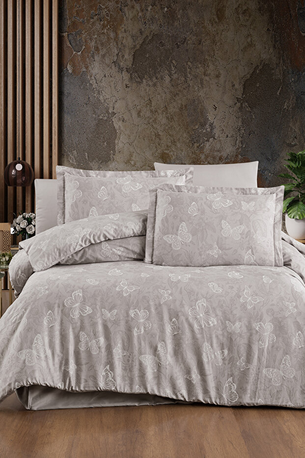 Karlis 100% Cotton Satin 200 Tc (80 Thread) Double Duvet Cover Set