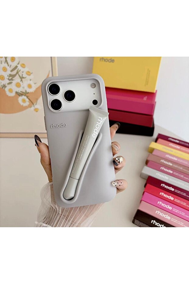 iPhone 17 Compatible Lip Case - 1
