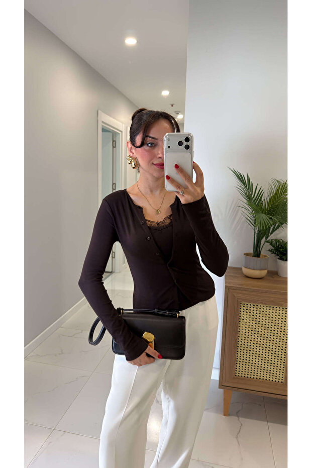 Anna Kahve Kendinden Atletli Bluz - 3