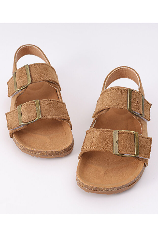 صندل بإبزيم متين - بني