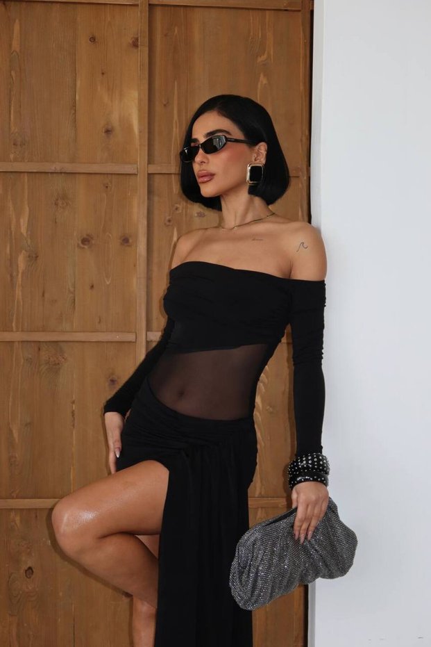 Women's Black Tulle Low-Cut Belted Mini Dress Yel221801
