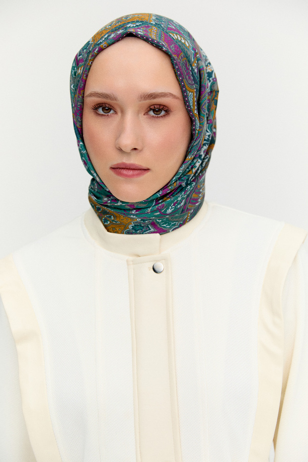 Yüksek Yakalı Örme Ceket - 3