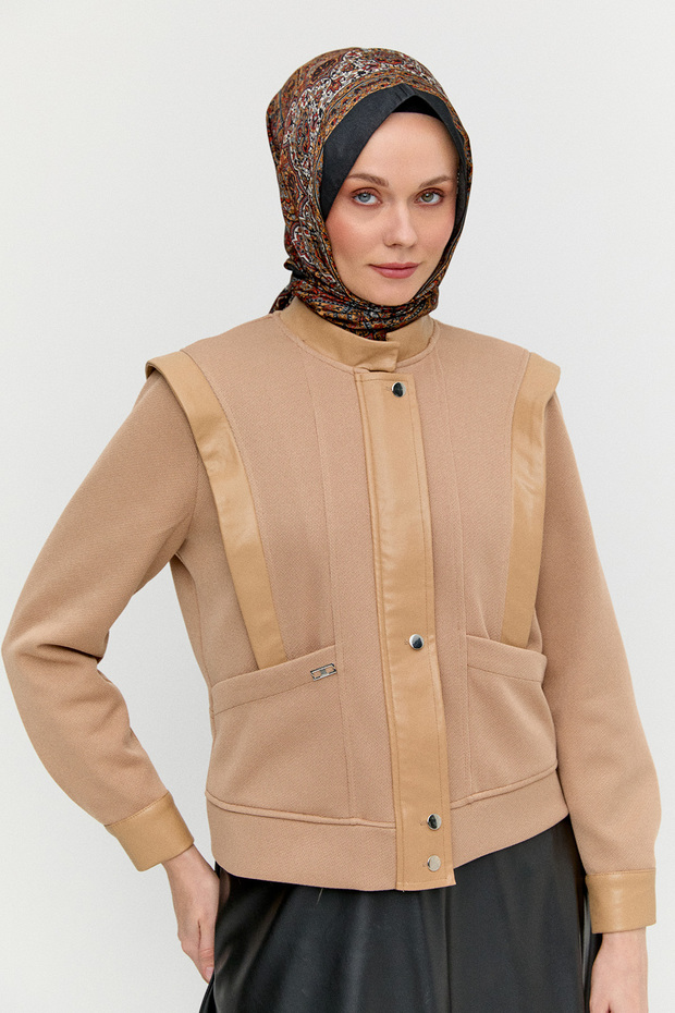 Yüksek Yakalı Örme Ceket - 3