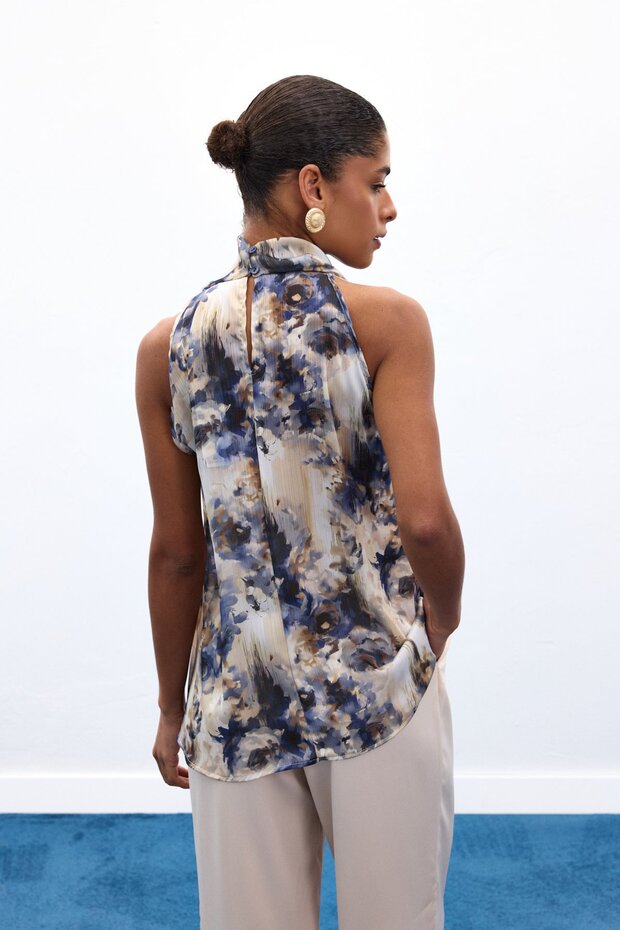 منسدل بلوزة بتصميم هالتر كولور - نيلي - 7