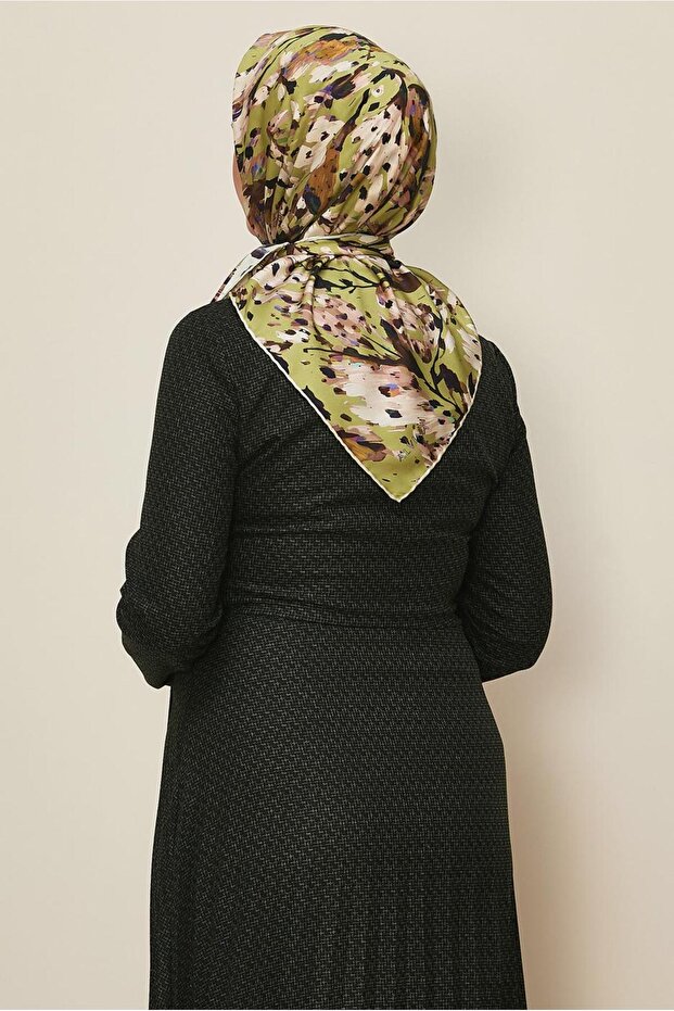 وشاح منقوش 8606 - 2