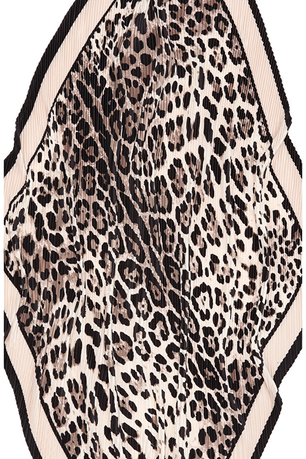 Kahverengi Pliseli Kadın Fular - 3