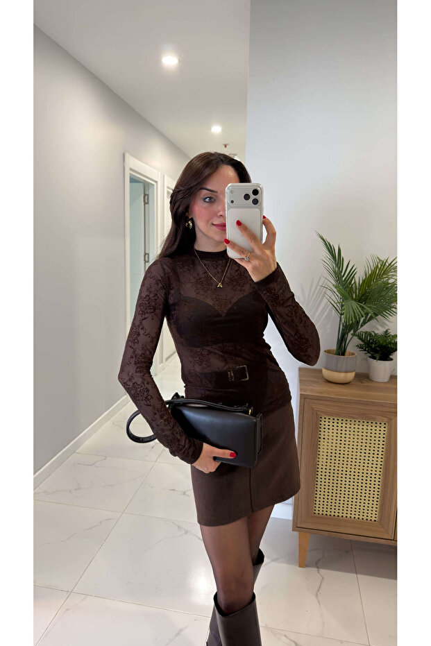 بلوزة بوندري من التول المزخرف باللون البني - 3