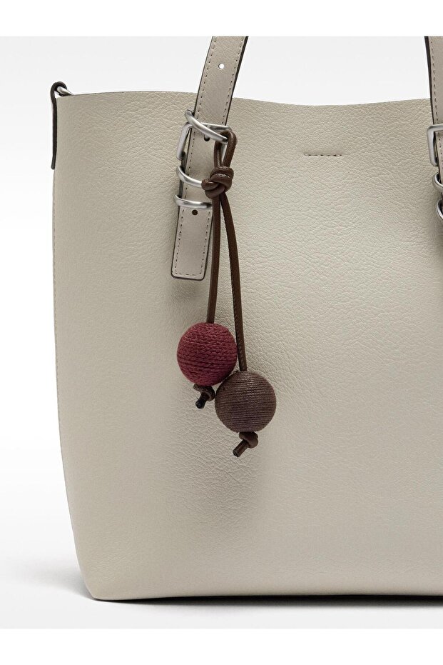 Charm'lı Tote Çanta