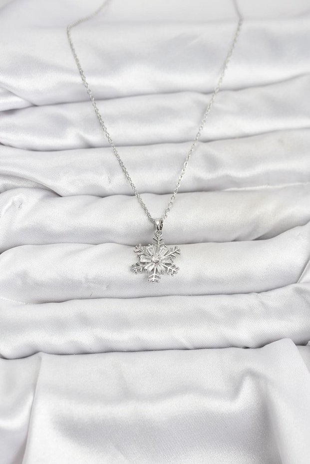 Silver Color Snowflake Figured Zircon Stone Women's Necklace (316L Steel)
