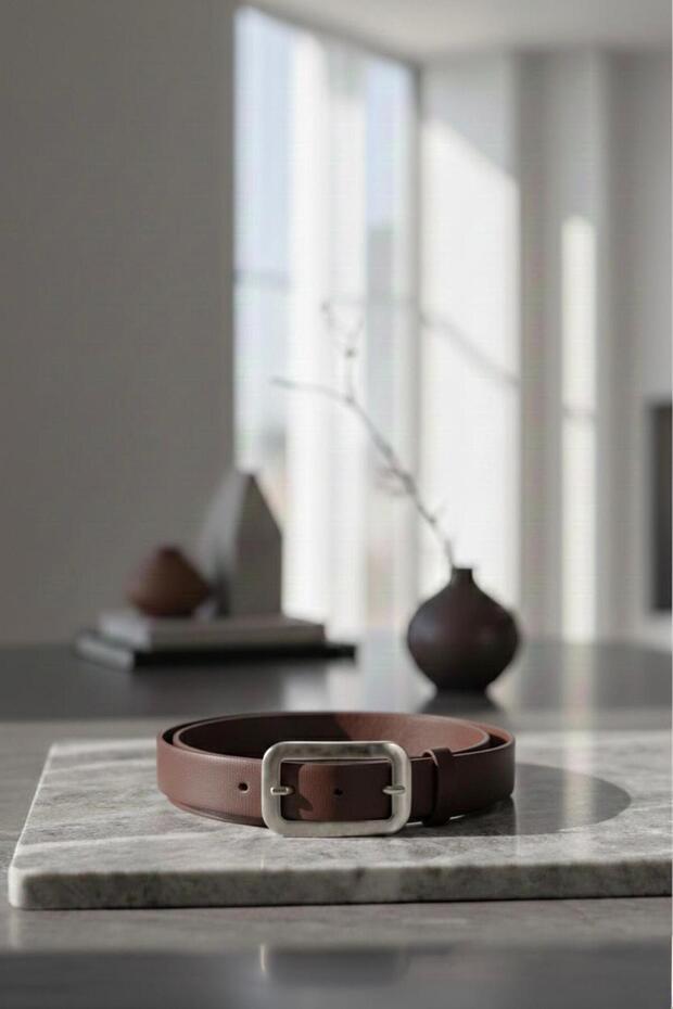Women's Classic Leather Belt with Silver Rectangular Buckle