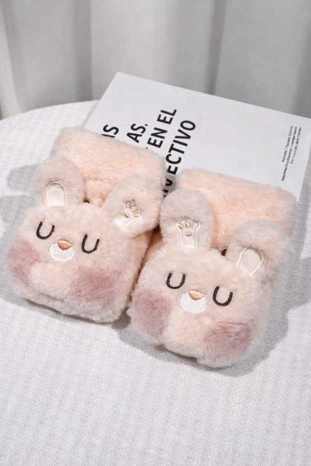 Sevimli Tavşan Figürlü Peluş Eldiven - 3