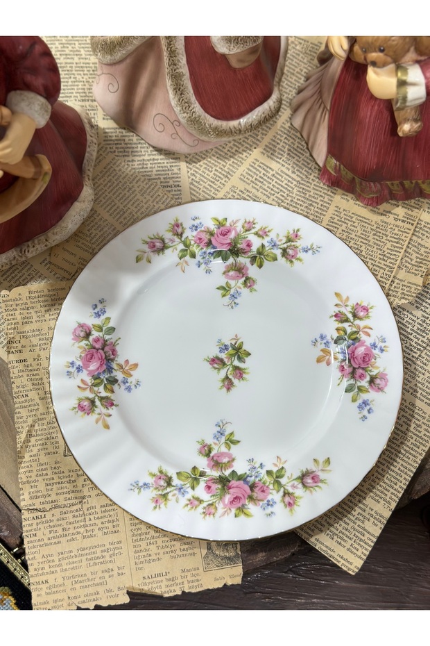 Antique Moss Rose Series Porcelain Pink Colored Minimal Floral Cake Plate 20.5 cm Piece