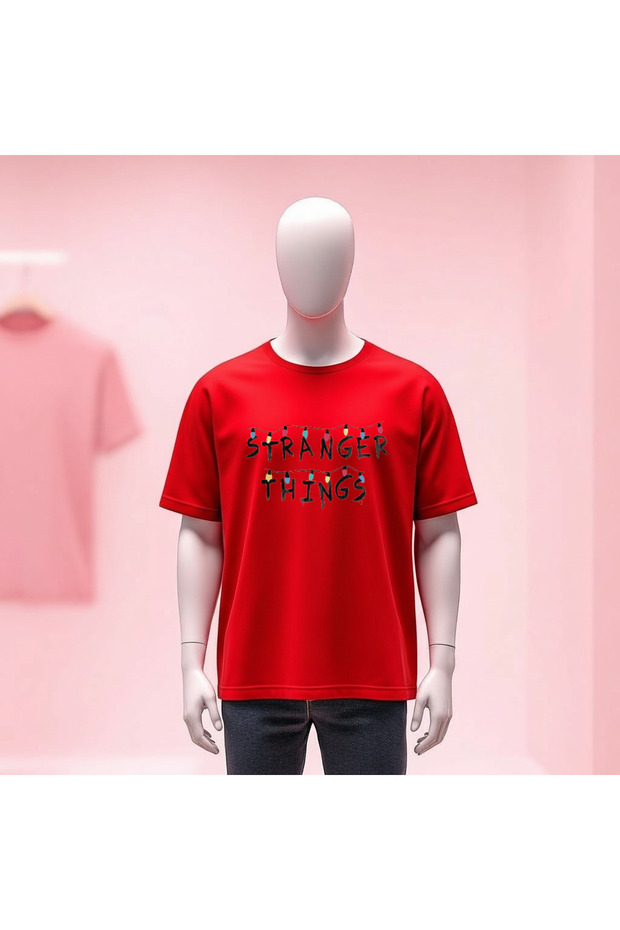 تي شيرت Stranger Things مطبوع برقبة دائرية وقصة واسعة للجنسين