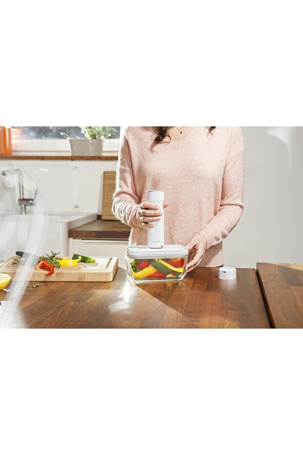 F&S Vacuum Pump USB - 4