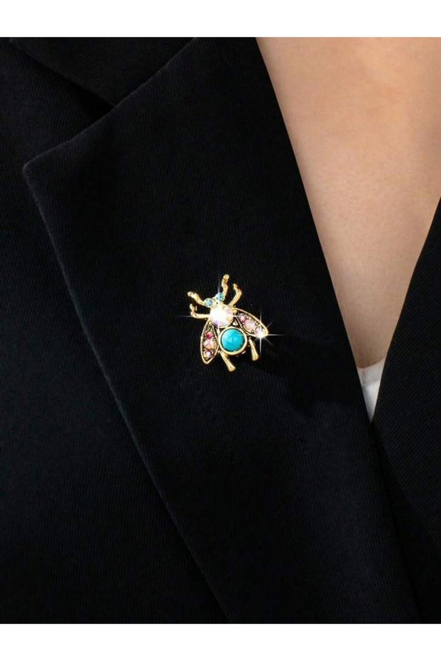 MULTI Light Yellow Gold Color A Fashionable, Casual, and Cute Bee Insect Brooch for Women
