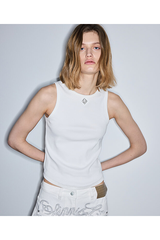 Monogram aksesuarlı tişört - 2