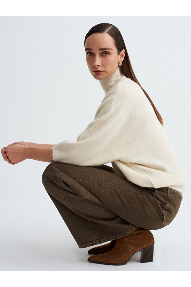 10851 High Collar Soft Textured Sweater-Ecru