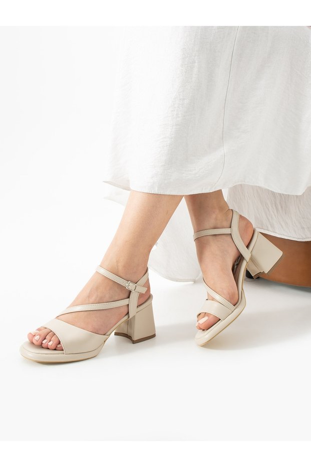 Alya Cream Heeled Women's Shoes