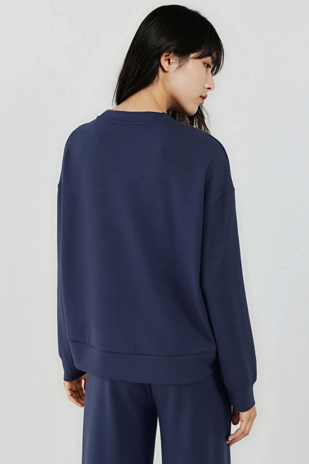 Modal Touch Basic Sweatshirt - 4