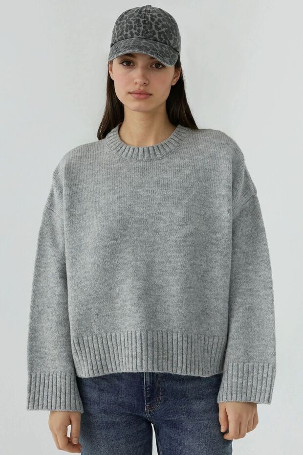 Thick Extra Soft Round Neck Sweater - 7