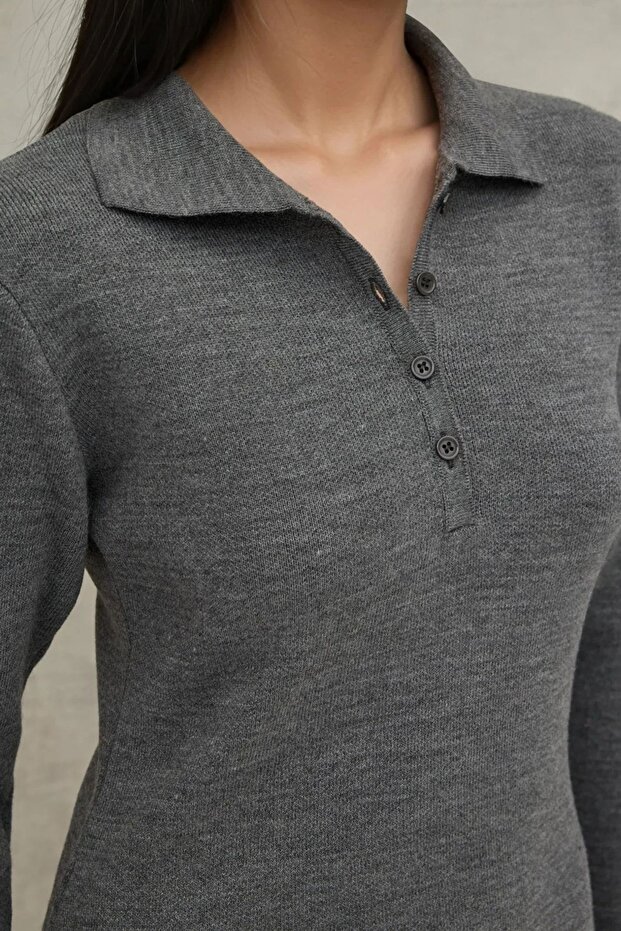 Düğmeli Polo Yaka Mini Triko Elbise - 3