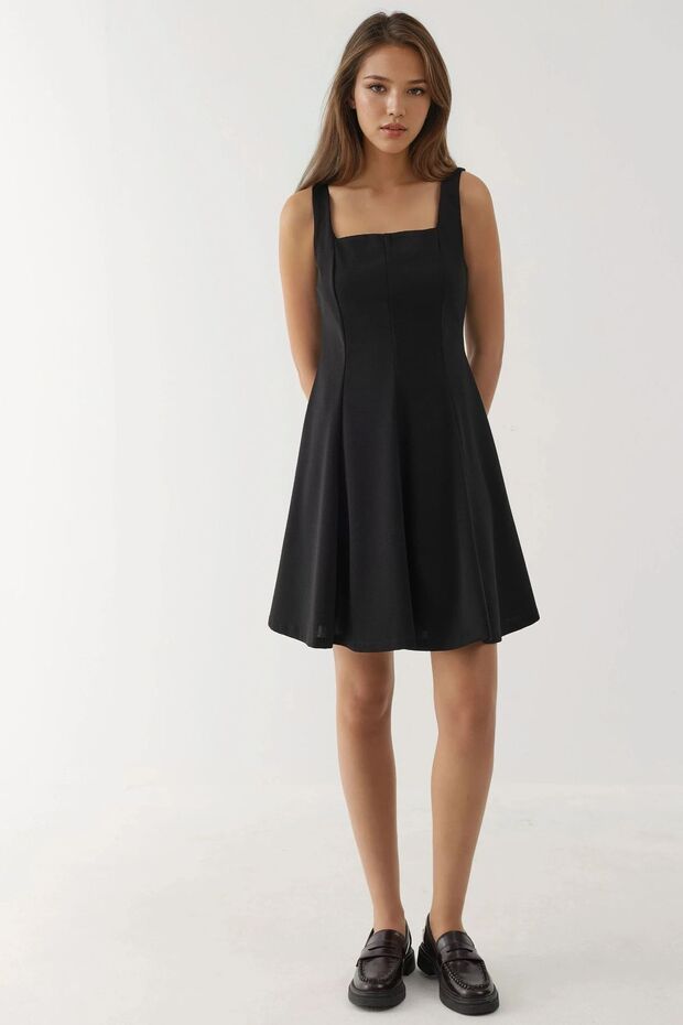 Kare Yakalı Şık Mini Elbise - 5