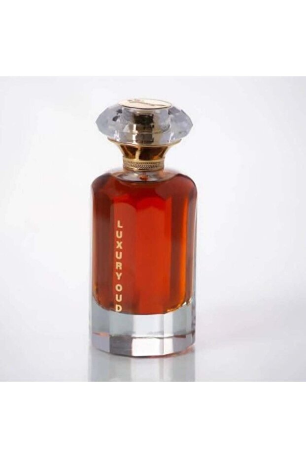 عطر عود كمبودي فاخر