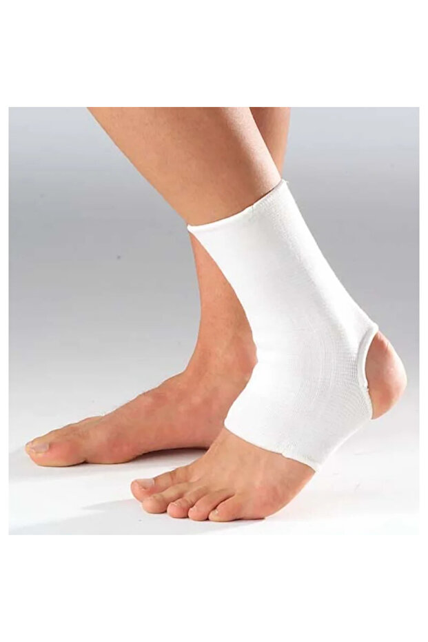 Medium White Ankle Guard (18-20cm)