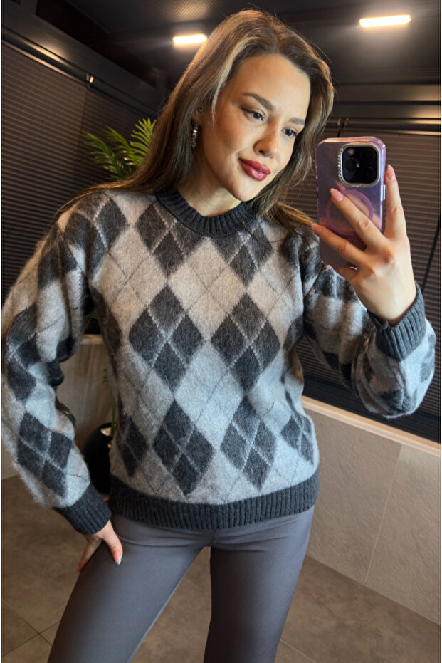 سترة رمادية منقوشة بالألماس - 7