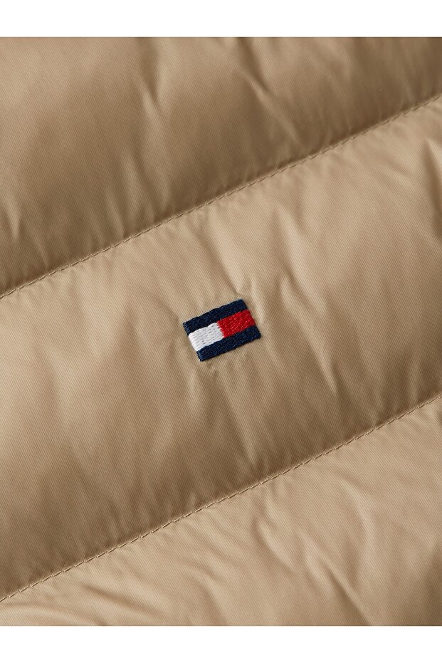 PACKABLE RECYCLED VEST - 4