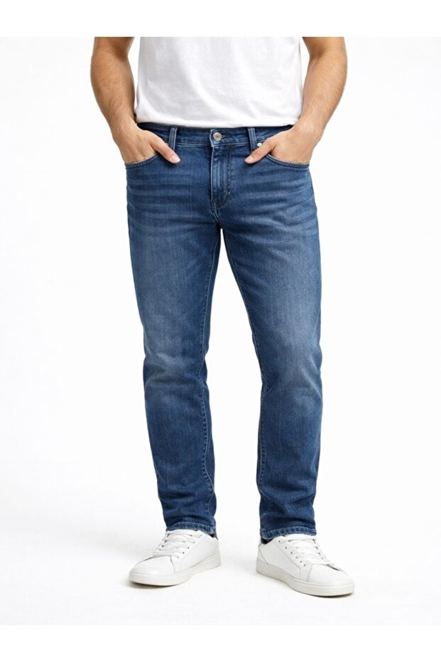 Men's Slim Fit blue jeans - cuffed hems, natural wash trousers