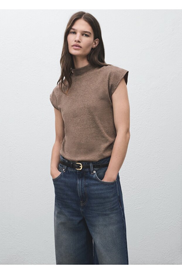 Yüksek yakalı tişört - 7