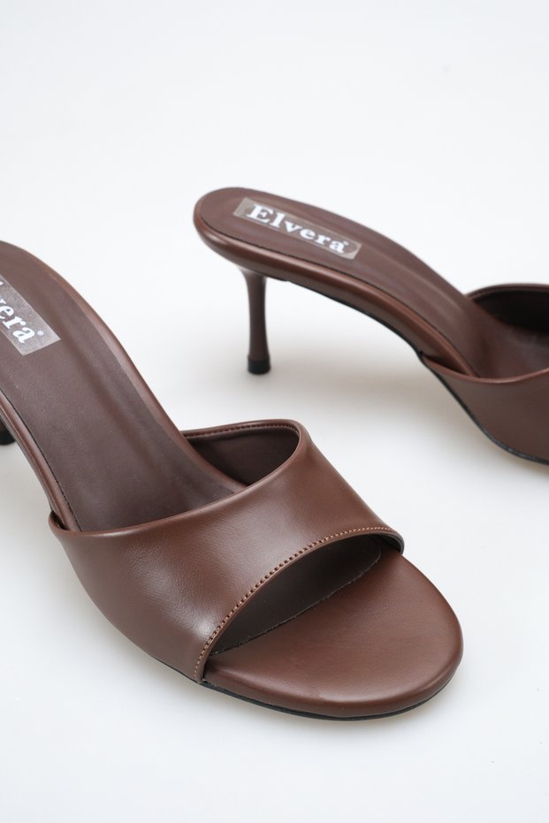 Women's Thin Heeled Slippers Brown Skin Round Toe - Casual Office and Nighttime Elegance