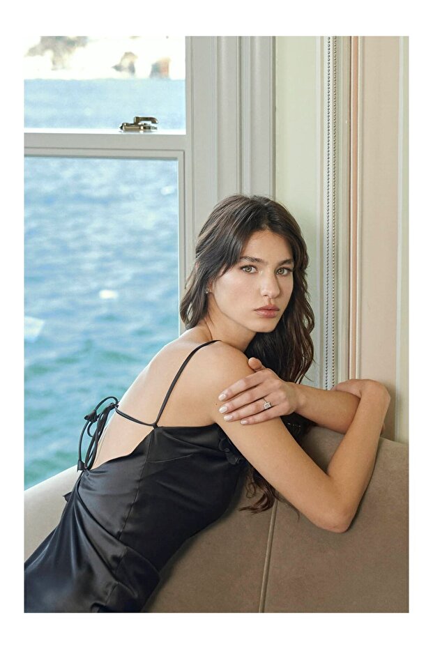 ROSE UZUN GECELIK - 2