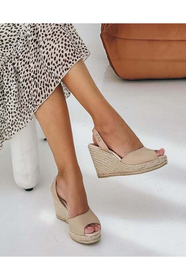 حذاء روكسي إسبادريل ذو كعب إسفيني - 7