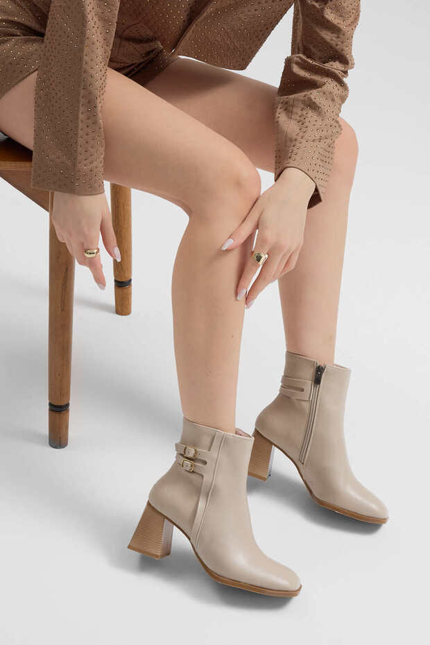 Women's Beige Leather Tpu Sole Double Buckle Pointed Toe Zippered Heeled Boots