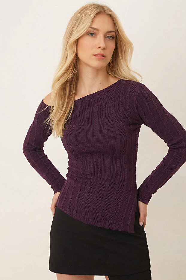 Women's Purple Asymmetrical Collar Side Slit Blouse Arm-26K001066
