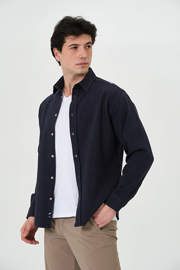 Men's Shirt Men's Shirt with Snap Closure