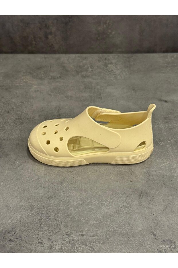 ДЕТСКИ САНДАЛИ - 3