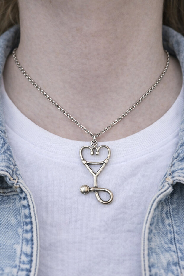 Care Heart Charm – Silver Color Unisex Necklace with Heart Shaped Stethoscope Figure (60 cm)