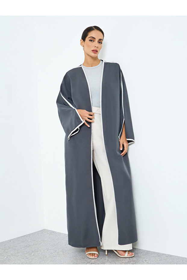 Women Grey Contrast Piping Slut Sleeve Abaya