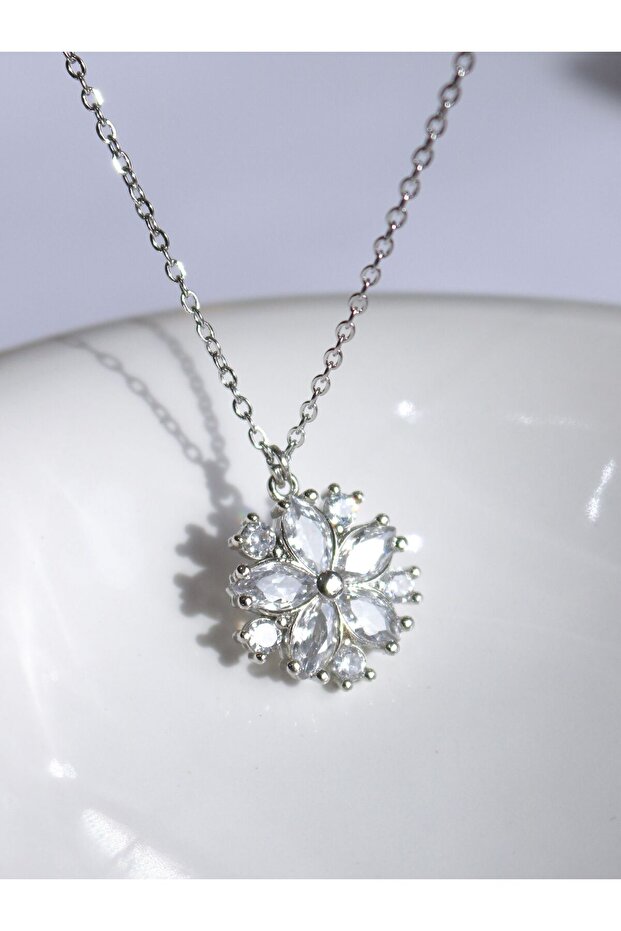 White Dahlia Star Flower Silver Color Necklace with Zircon Stone