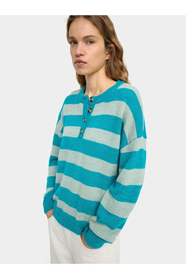 Çizgili Örme Kazak - 1